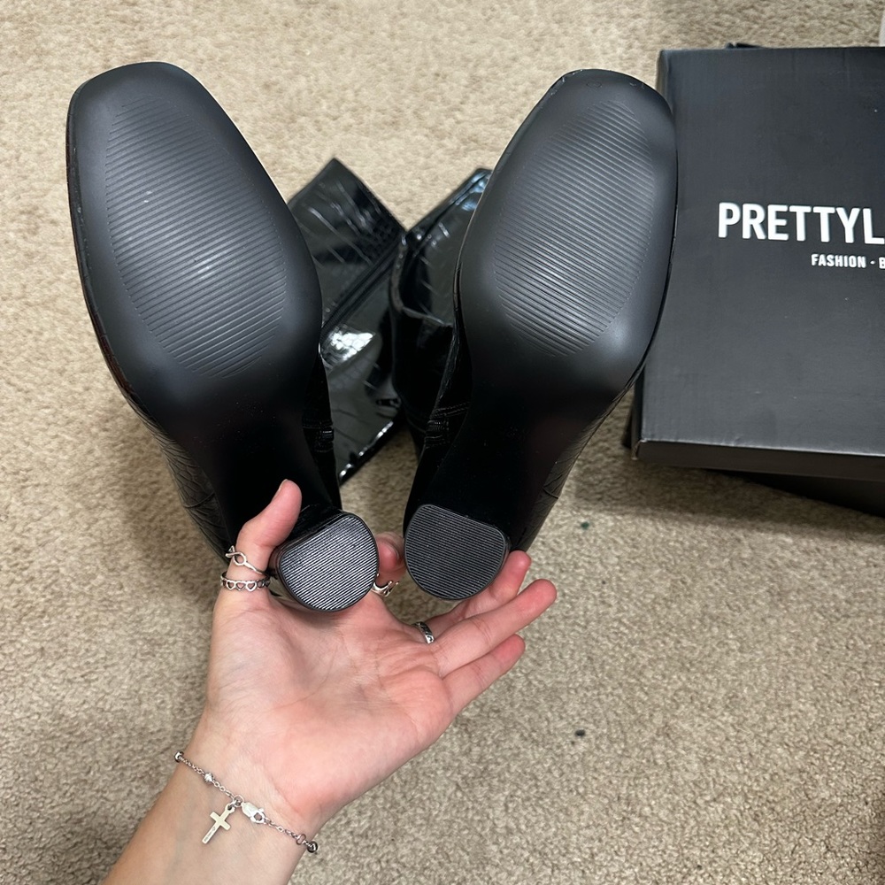 Prettylittlething